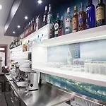 The Lighthouse לאזיסה
