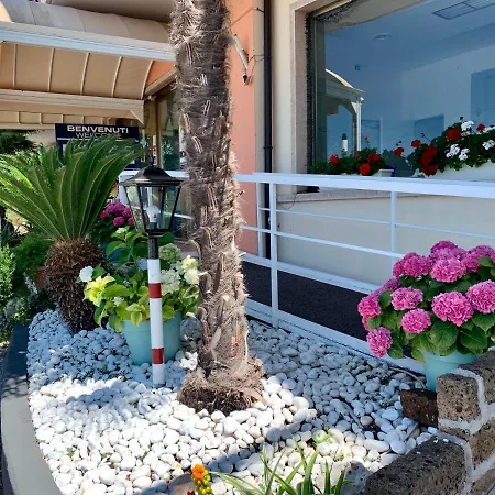 Guest house The Lighthouse Lazise