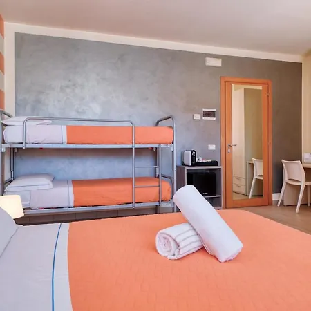 The Lighthouse Λατζίζε