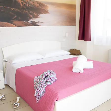 Πανσιόν The Lighthouse 4*