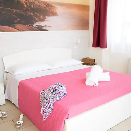 Πανσιόν The Lighthouse 4*