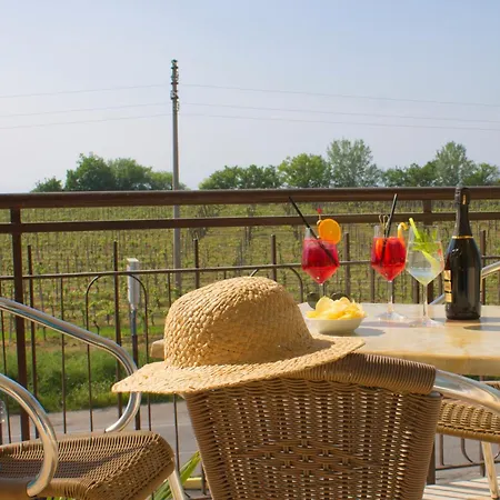Πανσιόν The Lighthouse