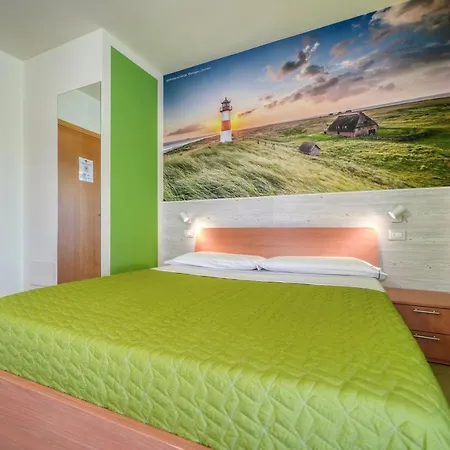 Guest house The Lighthouse 2*