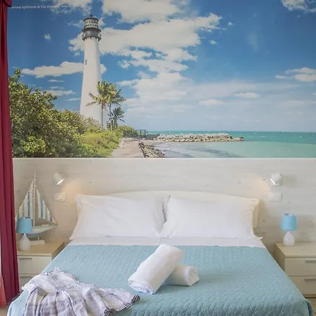 The Lighthouse لاتيزي